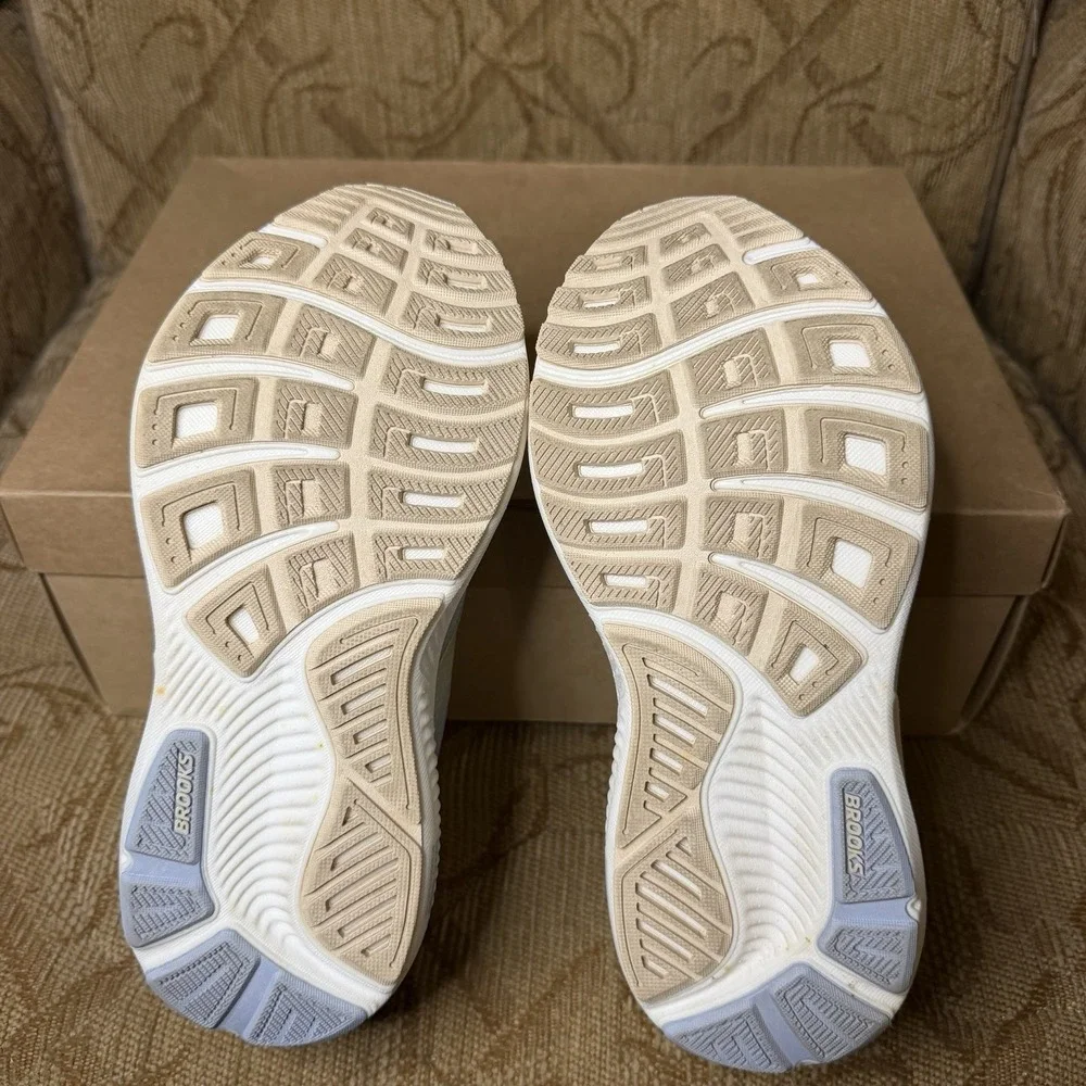 Brooks Ghost 17 Running Shoes, Skyway/Coconut/Sand 1204311B431 Women's Size 7.5B - Picture 8 of 10